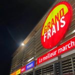 enseigne-traditionnelle-lumineuse-grand frais-enseigne-de-reseaux-maintenance-enseigne