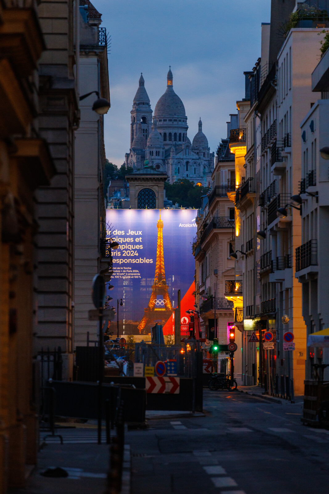 ooh-grand-format-paris-arcelormittal-notre-dame-de-lorette