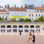 bache-echafaudage-dazn-place-bellecour