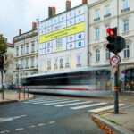 bache-echafaudage-dazn-place-bellecour