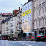 bache-echafaudage-dazn-place-bellecour