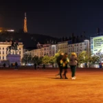 toile-publicitaire-wero-place-bellecour-lyon