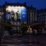 bache-publicitaire-personnalisee-xxl-amazon-prime-notoriete-lyon