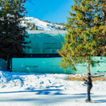 Camouflage de chantier à Courchevel 1850 – toile micro‑perforée LightAir