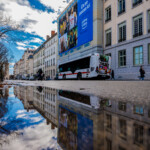 Publicité sur échafaudage Amazon Prime Video