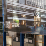 QR code lisible sur toile microperforée, habillage de chantier grand format à Paris (projet Quarter – Gecina)